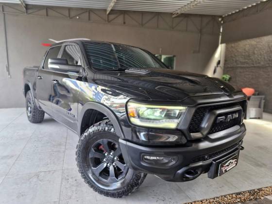 DODGE RAM 5.7 V8 GASOLINA 1500 REBEL CD 4X4 AUTOMÁTICO